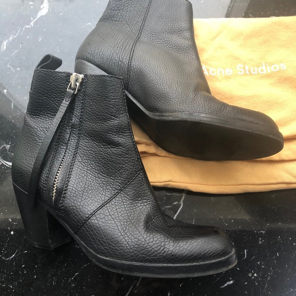 ACNE PISTOL BLACK PEBBLE LEATHER BOOTS
